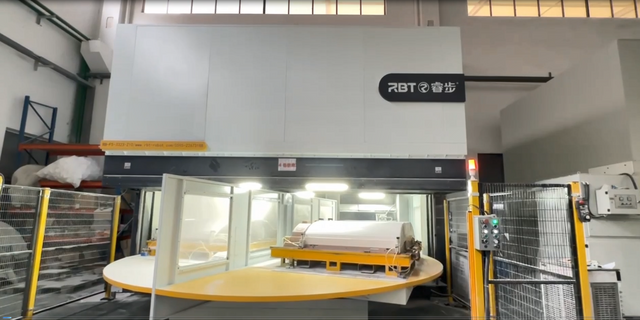 RBT 5軸ロータリーツインテーブル自動車および航空宇宙産業用CNCマシンCE承認