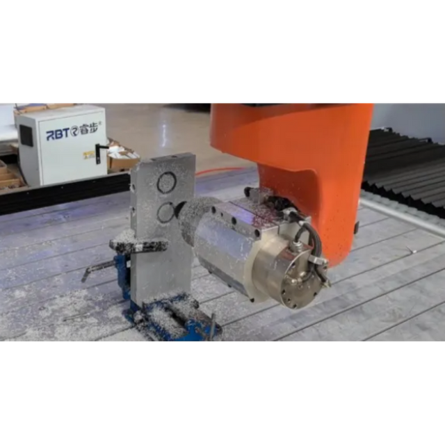 複合構造のための産業5軸CNCセンター