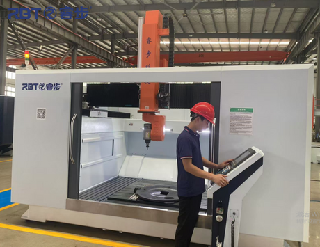 プラスチック、複合材料、木材向けの 5 軸 CNC 加工 