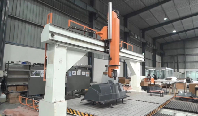 5軸CNCミルツインテーブル 